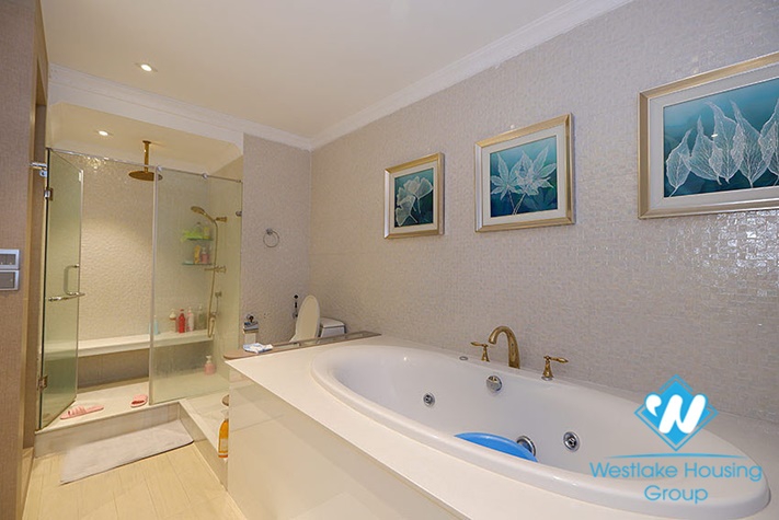 Gorgeous L building apartment for rent in Ciputra, Tay Ho, Hanoi